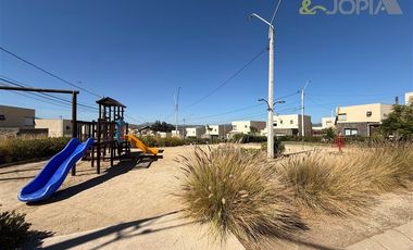 Casa en Arriendo en Sector Norte, Villa Alemana