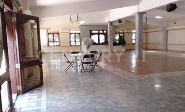 Local Comercial en renta en Jardines de los Claustros I, Tultitlán, Edo. Méx.