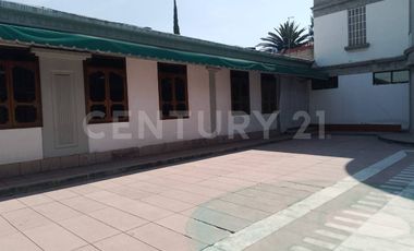 Local Comercial en renta en Jardines de los Claustros I, Tultitlán, Edo. Méx.