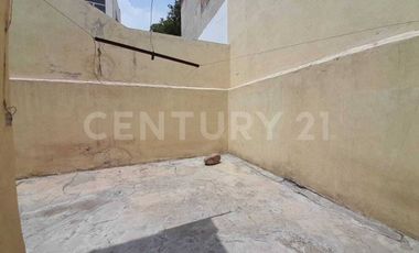 CASA EN VENTA, A PIE DE CALLE, GABRIEL PASTOR