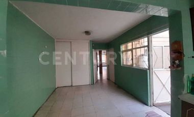 CASA EN VENTA, A PIE DE CALLE, GABRIEL PASTOR