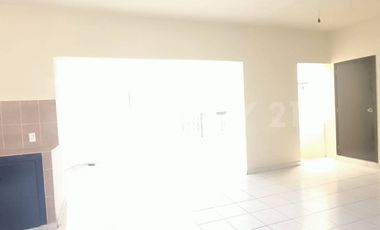 Edificio comercial en venta -5 locales y 1 departamento sobre Av. Leonardo Bravo