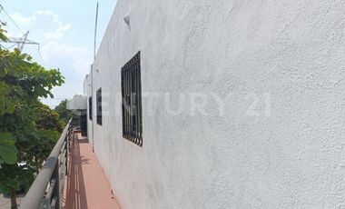 Edificio comercial en venta -5 locales y 1 departamento sobre Av. Leonardo Bravo