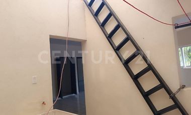 Edificio comercial en venta -5 locales y 1 departamento sobre Av. Leonardo Bravo