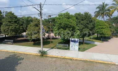 Edificio comercial en venta -5 locales y 1 departamento sobre Av. Leonardo Bravo