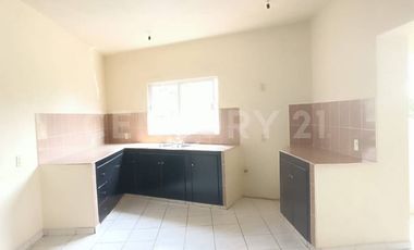 Edificio comercial en venta -5 locales y 1 departamento sobre Av. Leonardo Bravo