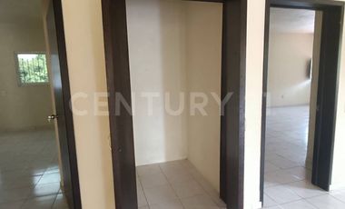 Edificio comercial en venta -5 locales y 1 departamento sobre Av. Leonardo Bravo