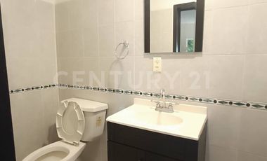 Edificio comercial en venta -5 locales y 1 departamento sobre Av. Leonardo Bravo