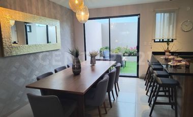 Casa en venta mod. Zinfandel, En el Residencial La Rioja I, Precio: $4,204,117