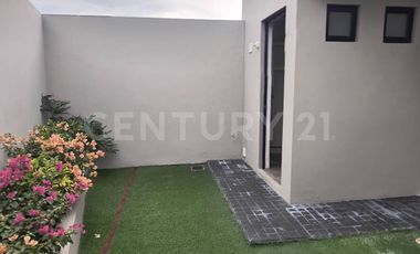 Casa en venta mod. Zinfandel, En el Residencial La Rioja I, Precio: $4,204,117