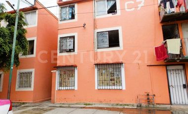 Departamento en venta en San Miguel Zapotitlán, Tlahuac, CDMX