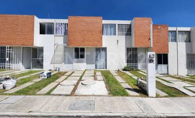 CASA EN VENTA EN PUEBLA (SANTA ISABEL CASTILLOTLA)
