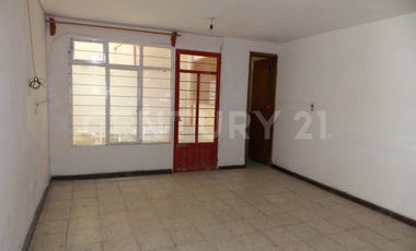 Casa en venta en Moctezuma 2a Sección, Venustiano Carranza, CDMX