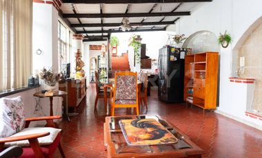 Casa En Venta En Los Pinos Campestre, Zapopan.