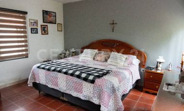 Casa En Venta En Los Pinos Campestre, Zapopan.