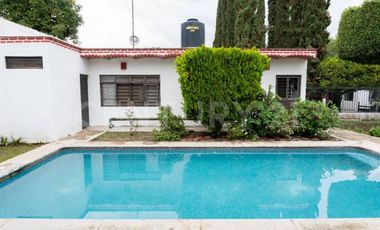 Casa En Venta En Los Pinos Campestre, Zapopan.