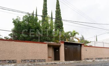 Casa En Venta En Los Pinos Campestre, Zapopan.