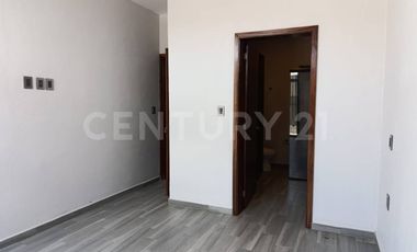 Departamento Nuevo en Planta Baja, Jardines Vista Hermosa.