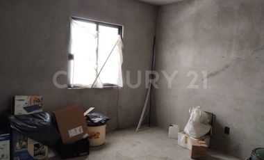 Venta de Casa en Puerto Escondido, San Agustin Atlapulco Nezahualcoyotl Edomex.