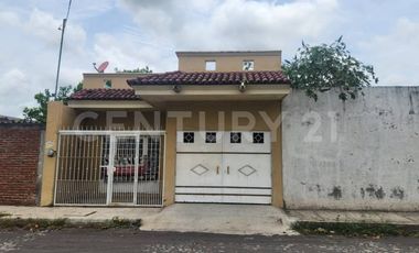 CASA EN VENTA EN TECOMAN, COLIMA