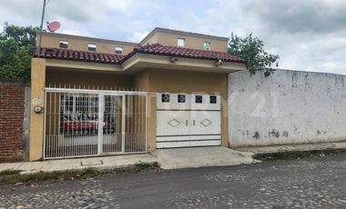 CASA EN VENTA EN TECOMAN, COLIMA