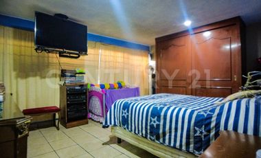 Venta Casa Izcalli Piramide Tlalnepantla 11141
