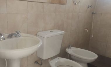 ALQUILO AMPLIO DEPARTAMENTO DE DOS DORMITORIOS ZONA URUGUAY Y BUCHARDO POSADAS