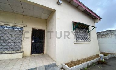 Oportunidad de Venta Casa en Santa Elena Esquinera V.Vill