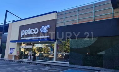 Local en renta, 701 m2, Plaza Centro Mayor, Zavaleta, Puebla