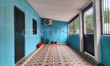 Casa en venta en Cofradía de Suchitlan, Comala, Col.