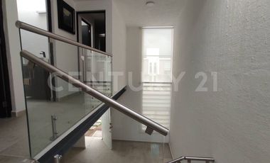 Casa en Renta en Agave Cristal 3, San Juan del Río, Querétaro.