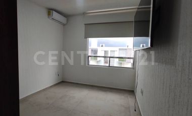 Casa en Renta en Agave Cristal 3, San Juan del Río, Querétaro.