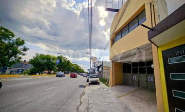 Venta de bodega en Puebla, sobre Boulevard Atlixco