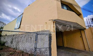 Venta de bodega en Puebla, sobre Boulevard Atlixco