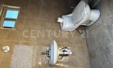 DEPARTAMENTO EN VENTA EN COL. RESIDENCIAL ANAHUAC EN SAN NICOLAS DE LOS GARZA