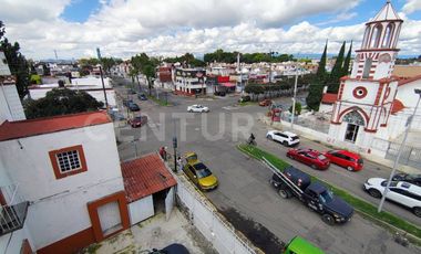 Edificio en renta, esquina, zona Plaza San Pedro, 15 de Mayo, Diagonal, Puebla