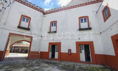 Edificio en renta, esquina, zona Plaza San Pedro, 15 de Mayo, Diagonal, Puebla