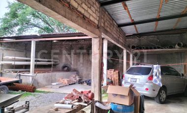 Se vende Ferretería en el centro de Suchitlan, Comala, Col.