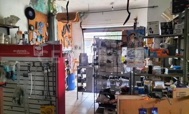 Se vende Ferretería en el centro de Suchitlan, Comala, Col.
