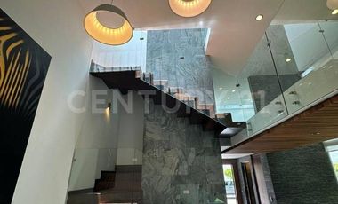 Casa en Venta en Clúster 444, Lomas de Angelópolis 1