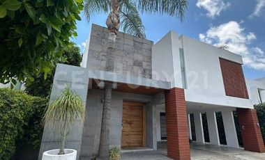 Casa en Venta en Clúster 444, Lomas de Angelópolis 1