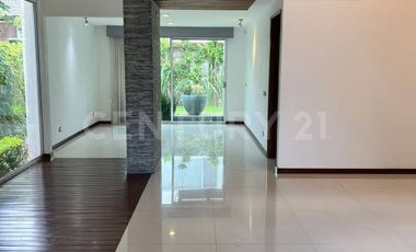 Casa en Venta en Clúster 444, Lomas de Angelópolis 1