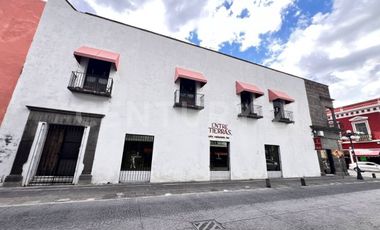 Renta Local/Casona Histórica, Centro—Franquicias, Oficinas, Restaurante premium.