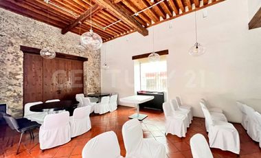Renta Local/Casona Histórica, Centro—Franquicias, Oficinas, Restaurante premium.
