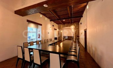 Renta Local/Casona Histórica, Centro—Franquicias, Oficinas, Restaurante premium.