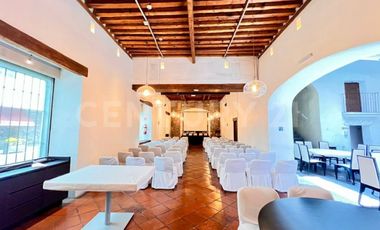 Renta Local/Casona Histórica, Centro—Franquicias, Oficinas, Restaurante premium.