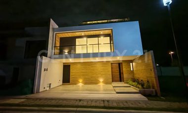 Casa en venta en Parque Colima, Lomas de Angelópolis
