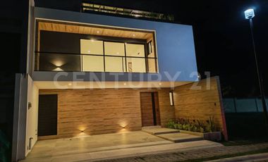 Casa en venta en Parque Colima, Lomas de Angelópolis