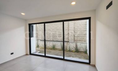 Casa en venta en Parque Colima, Lomas de Angelópolis