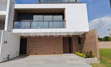 Casa en venta en Parque Colima, Lomas de Angelópolis